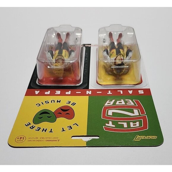 Super7 Salt-N-Pepa ReAction Figure 2-Pack - Picture 3 of 6